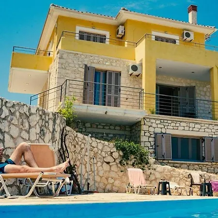 Villa Antigoni's Villas *
